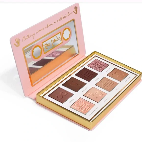 P. Louise “Lady in Charge” Love Tapes Eyeshadow Palette - BRAND NEW IN BOX 💕✨ - Picture 6 of 8